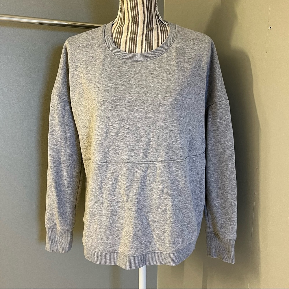 Athleta Womens Gray Long Sleeve Oversized Mindset Sweatshirt Beyond Soft S